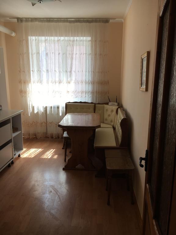 Galytska Apartment Ivano-Frankivsk Exteriér fotografie